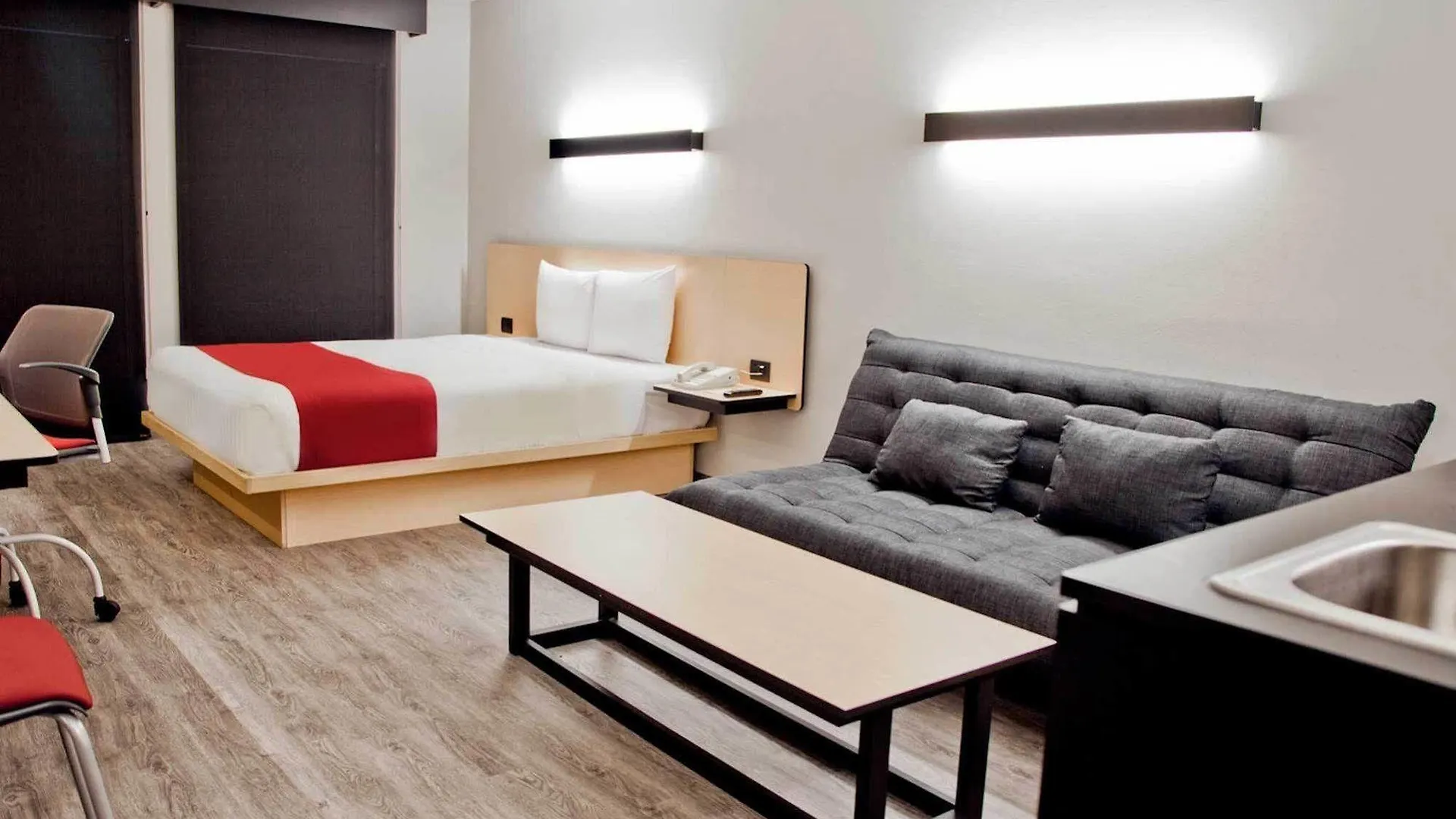 Hotel City Express Plus By Marriott Bogota Aeropuerto