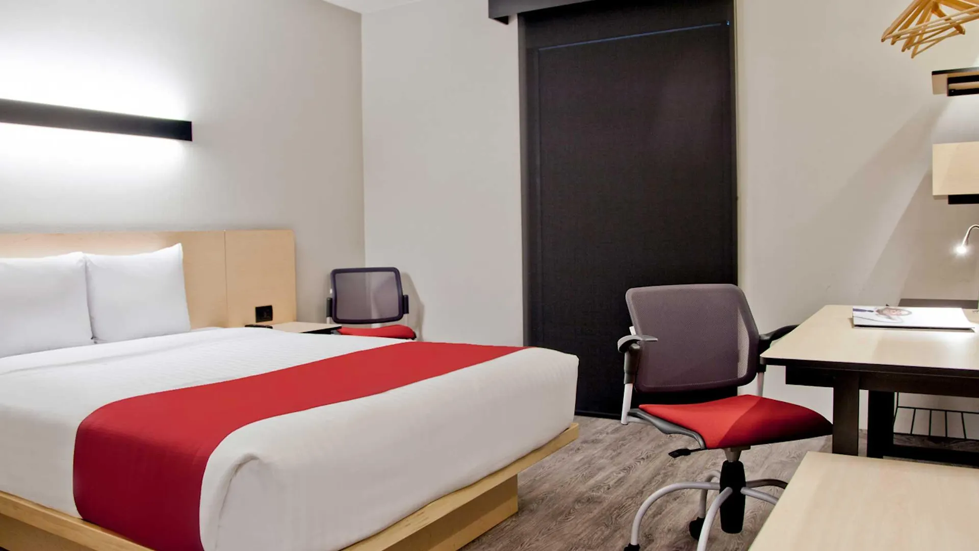 City Express Plus By Marriott Bogota Aeropuerto