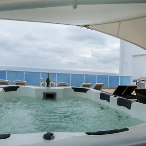 Ocean View Spacious Penthouses With Big Terraces And Over 318 Square Meters Apartamento